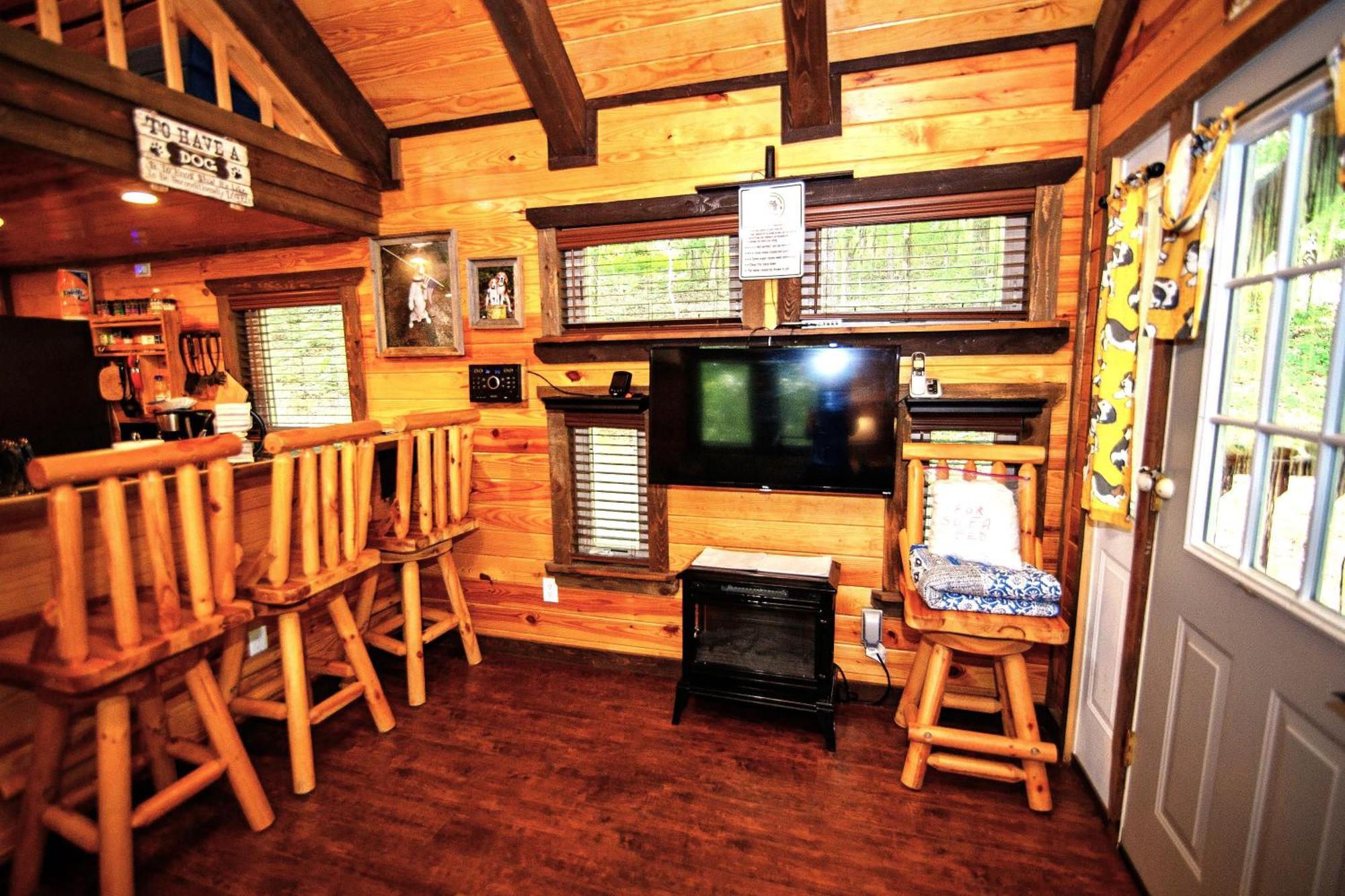 The Codex - Parker Creek Bend Cabins マーフリーズボロ エクステリア 写真